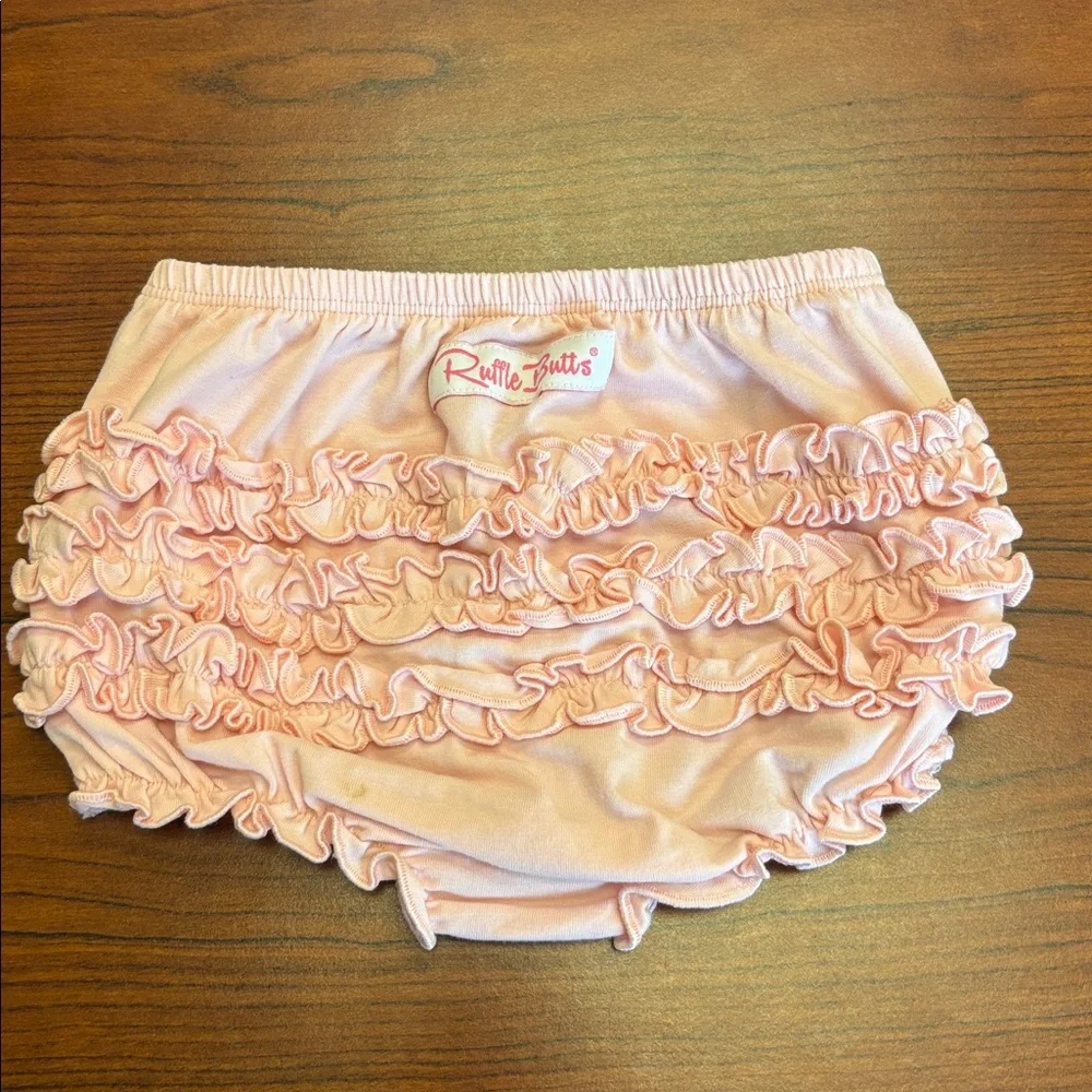 NWOT Ruffle Butts Light Pink Ruffled bloomers